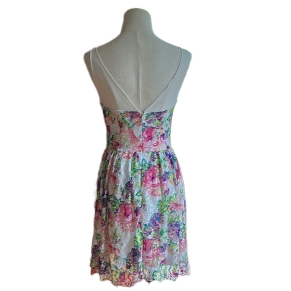 SPEECHLESS FLORAL Multi Color Lace Dress Medium